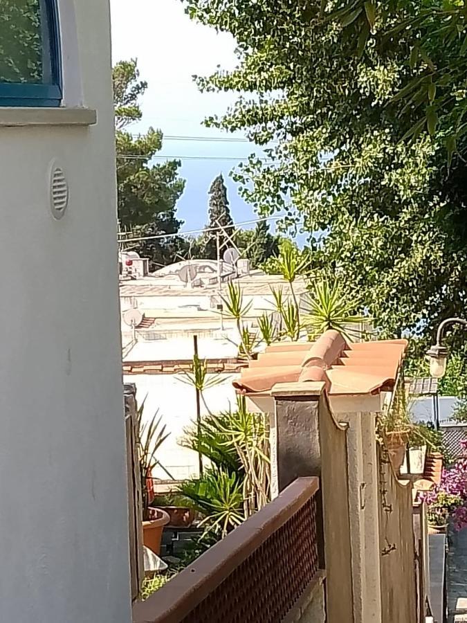 Nuida Casa Vacanze Hotel Капри Екстериор снимка
